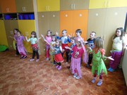 Orientální tance s p.Skalskou 2